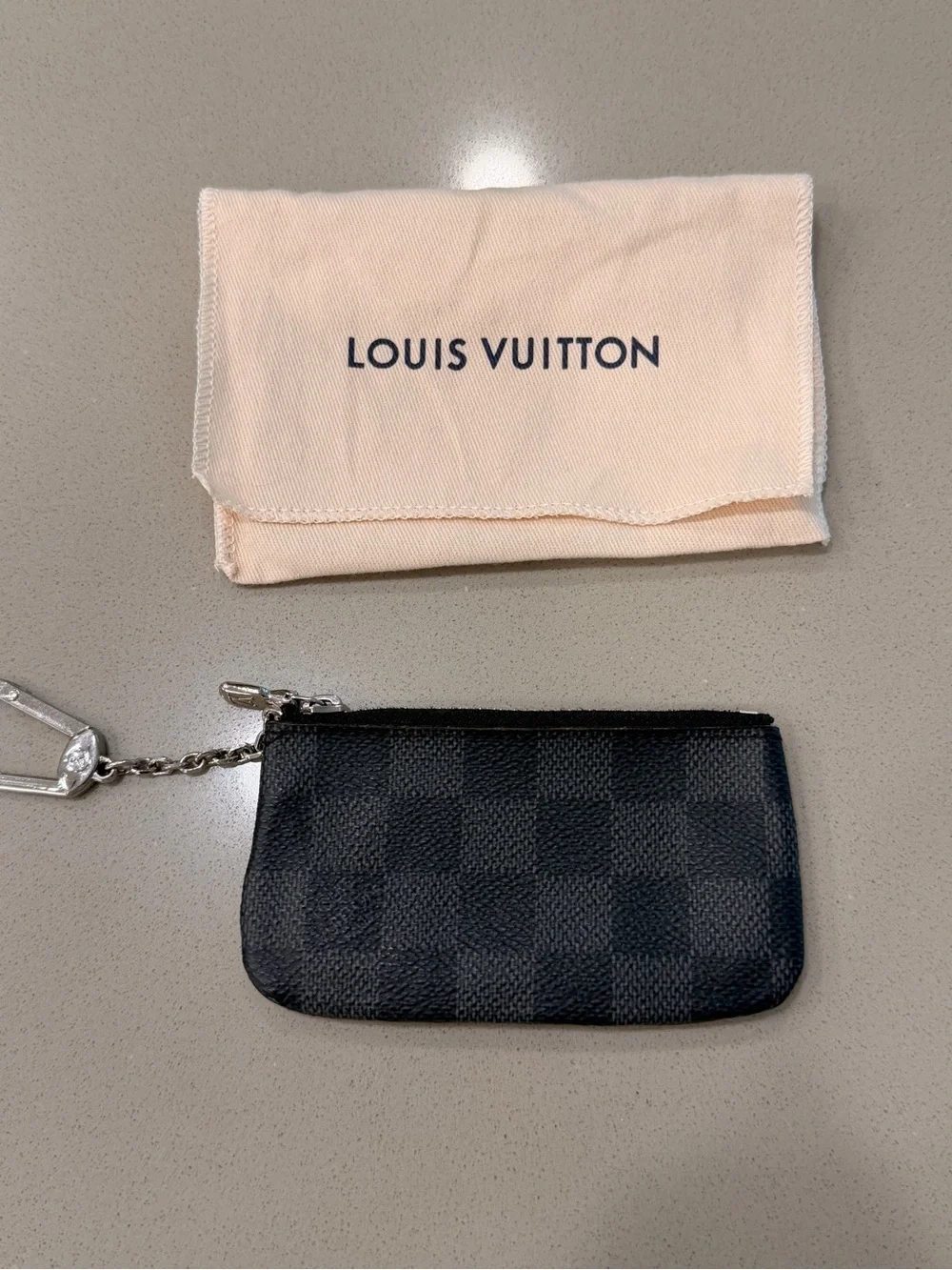 Louis Vuitton Key Case Pochette Clés in Damier Graphite